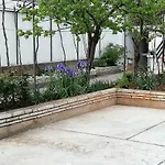 1 Apartamento *